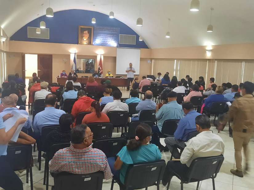 DIPUTADOS